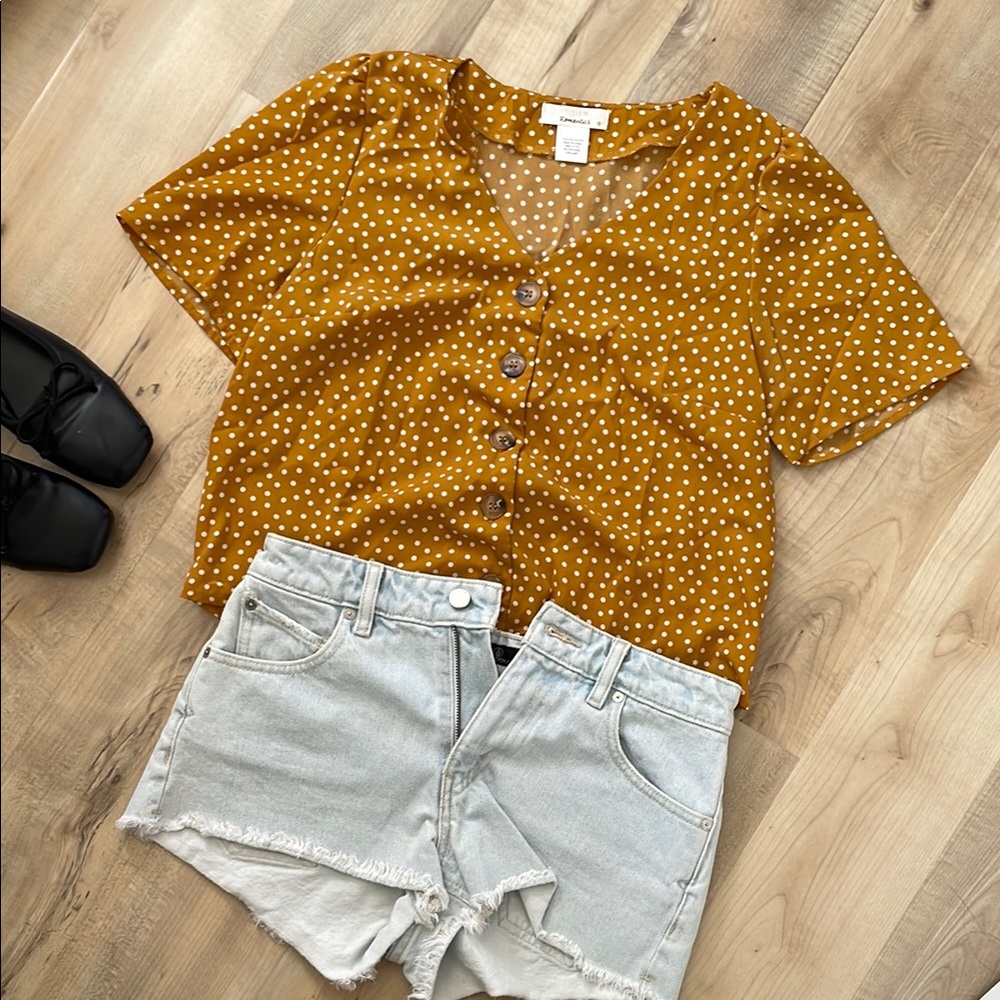 URBAN Romantics Mustard Yellow Cropped Shirt